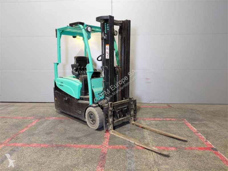 Yale LWB Forklift
