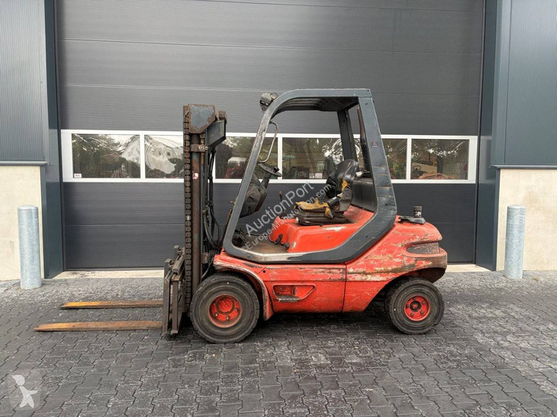 Linde D Forklift