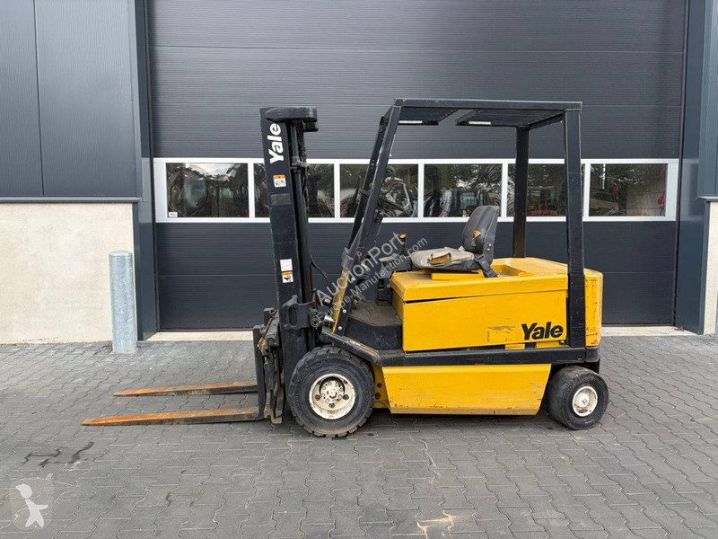 Yale ERP30 Forklift