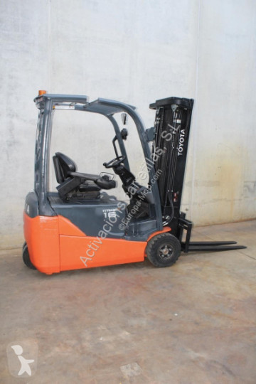 Toyota electric forklift