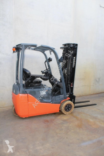 Toyota electric forklift