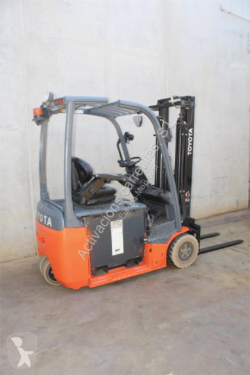 Toyota electric forklift