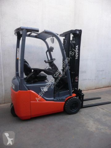 Toyota electric forklift
