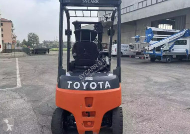 Toyota electric forklift