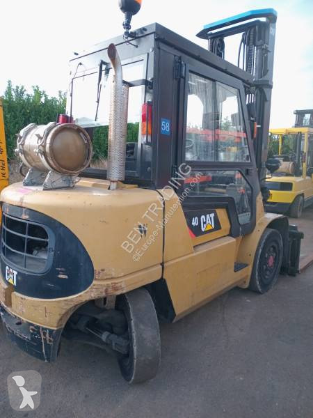 Carretilla elevadora Caterpillar gp40k 2