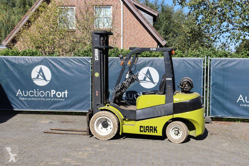 Clark L Forklift