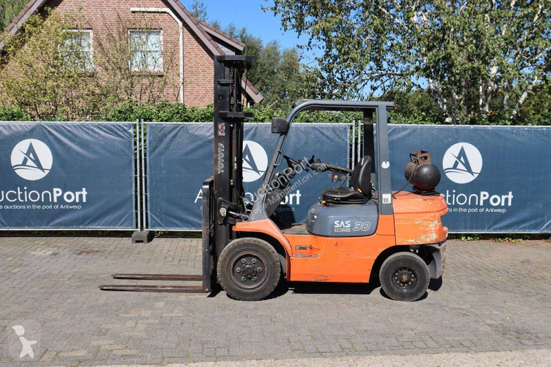 Chariot élévateur Toyota 02-7FGF30
