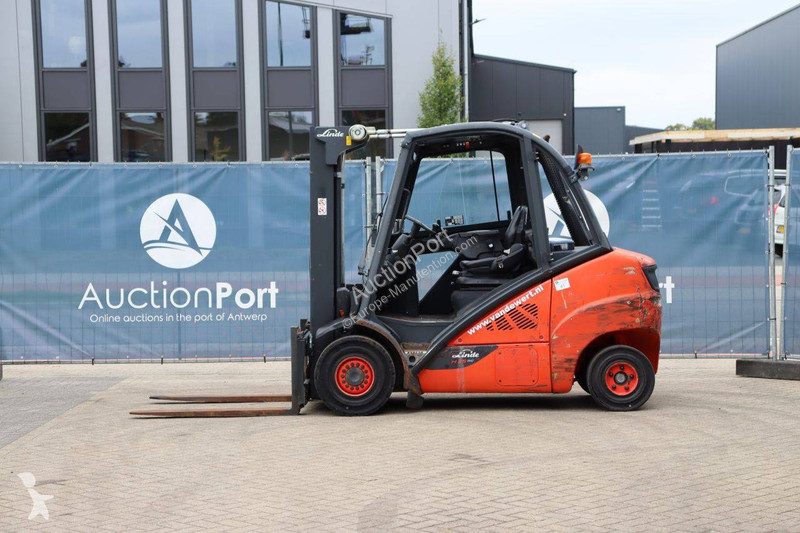 Chariot élévateur Linde D-02
