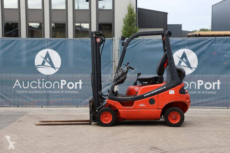 Chariot élévateur Linde H16