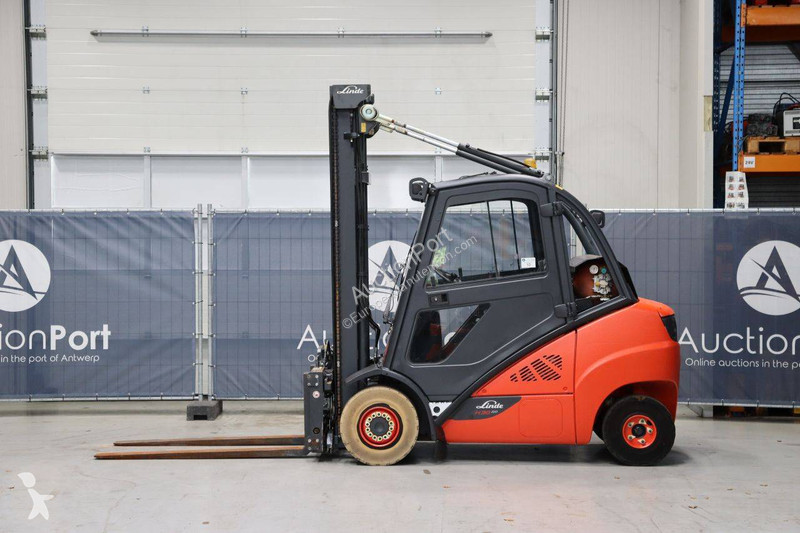 Chariot élévateur Linde CNG-02