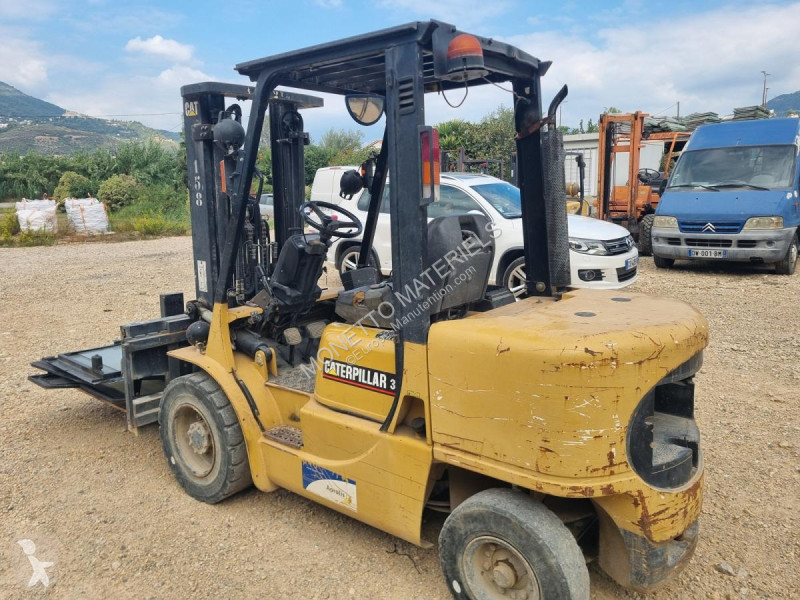 Wózek podnośnikowy Caterpillar  DP30K