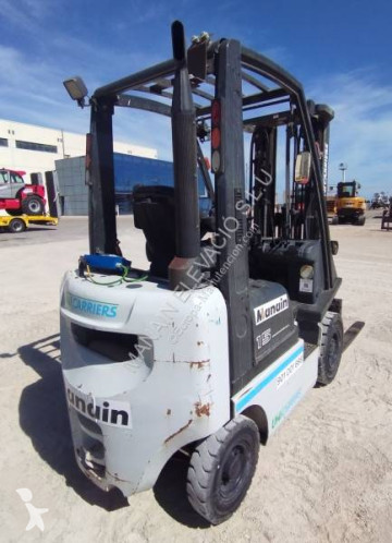 Carretilla diesel Unicarriers