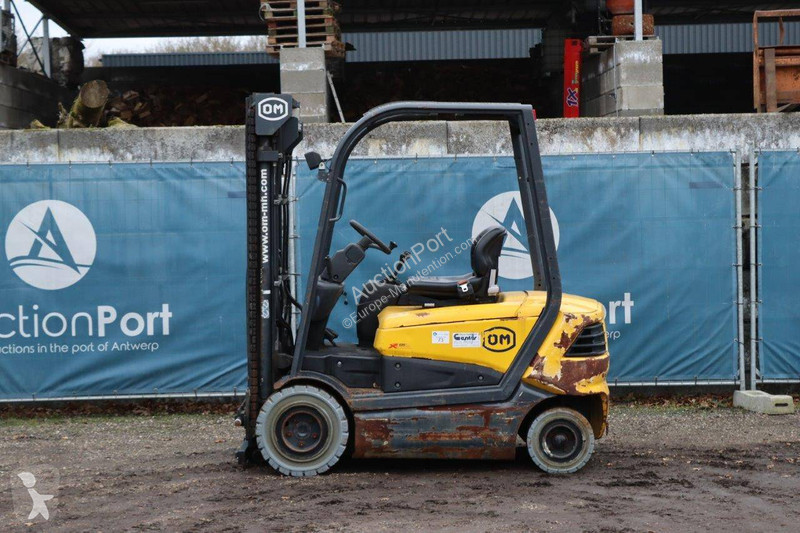 Carretilla elevadora OM XE 25