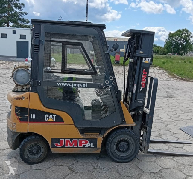 Chariot élévateur Caterpillar GP 18 NT
