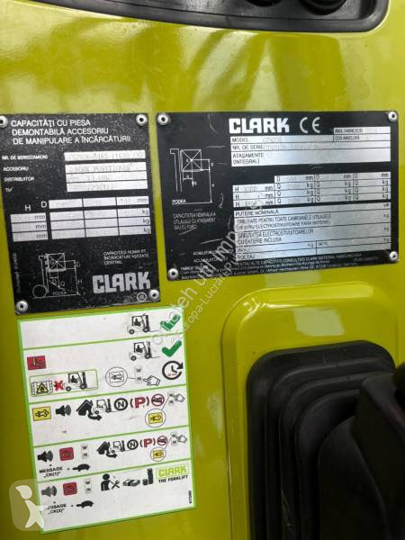 Chariot élévateur Clark GTS25