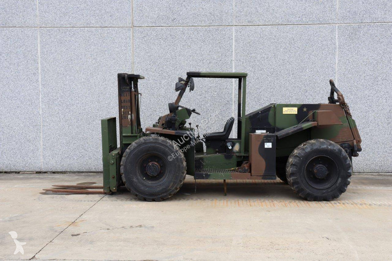 Chariot élévateur Case MHE270