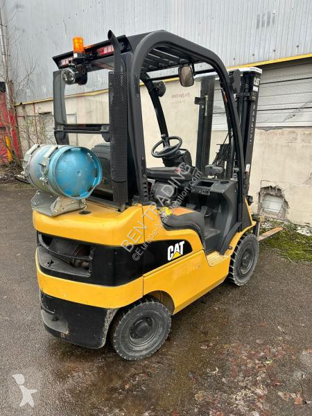 Кар Caterpillar  GP18N