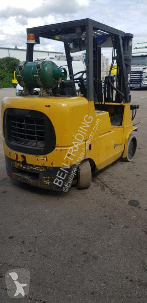 رافعة شوكية Caterpillar  gc40k