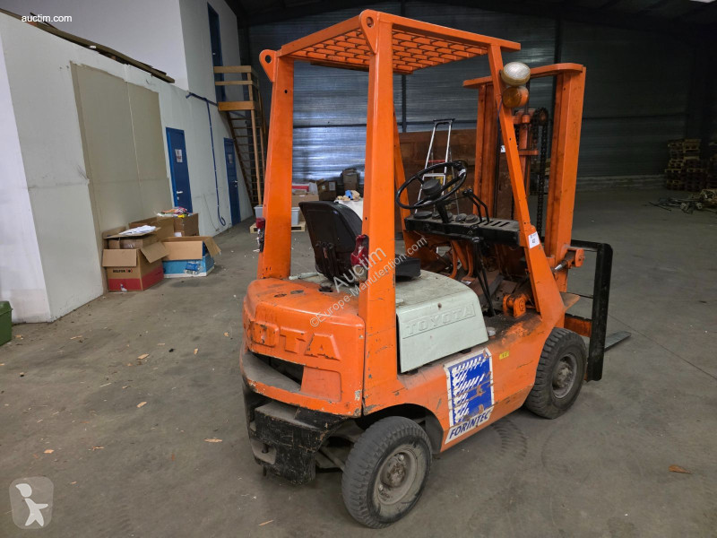 Кар Toyota fgh15
