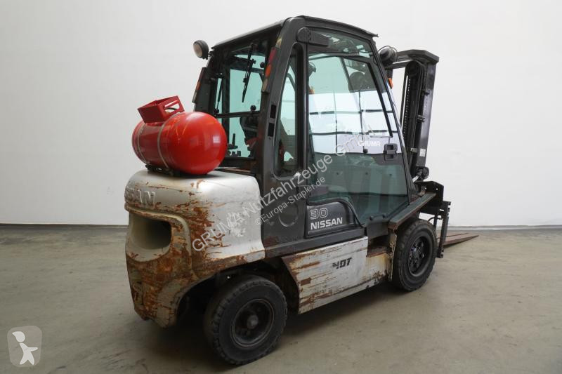 Кар Nissan  UGD02A30PQ