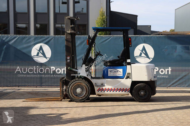 Empilhador elevador Mitsubishi FD30