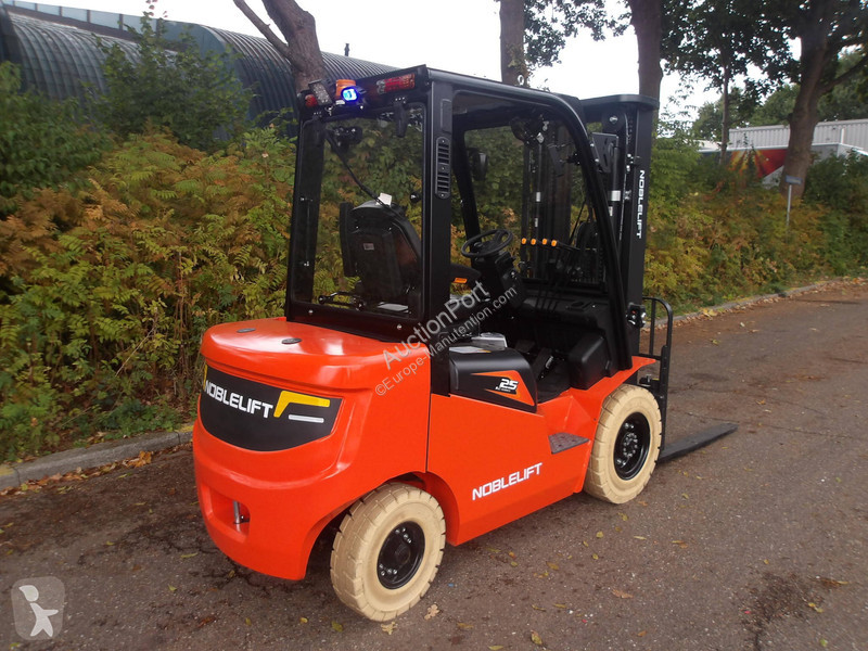 Carretilla elevadora Noblelift CPD25