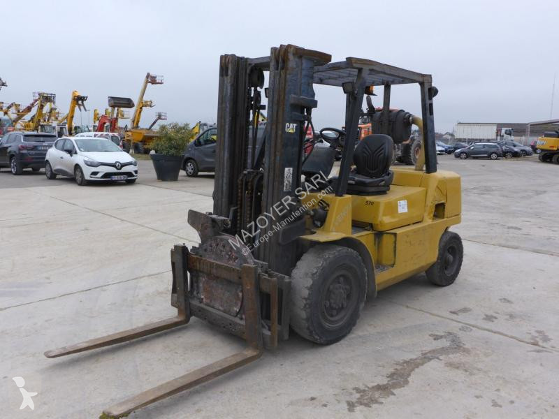 Caterpillar DP 40 K Gabelstapler