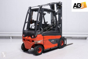 /25/2/7785850-chariot_electrique-toyota_th.jpg