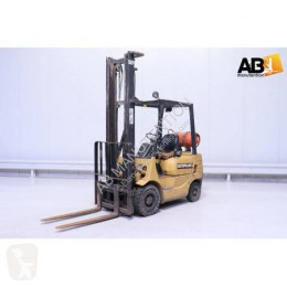 /25/2/7941440-chariot_a_gaz-caterpillar_th.jpg