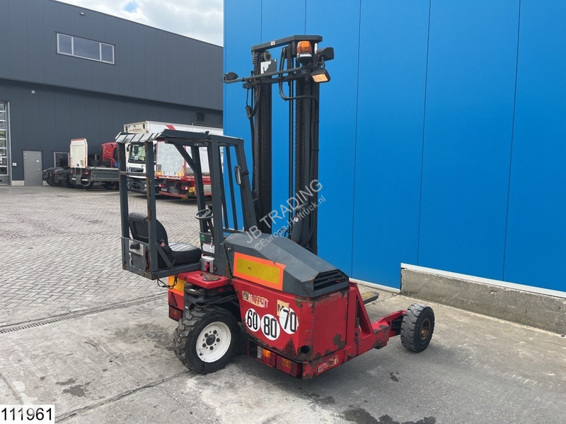 Stivuitor Moffett 20.3 3x3, H 3,90 mtr, 2000 KG