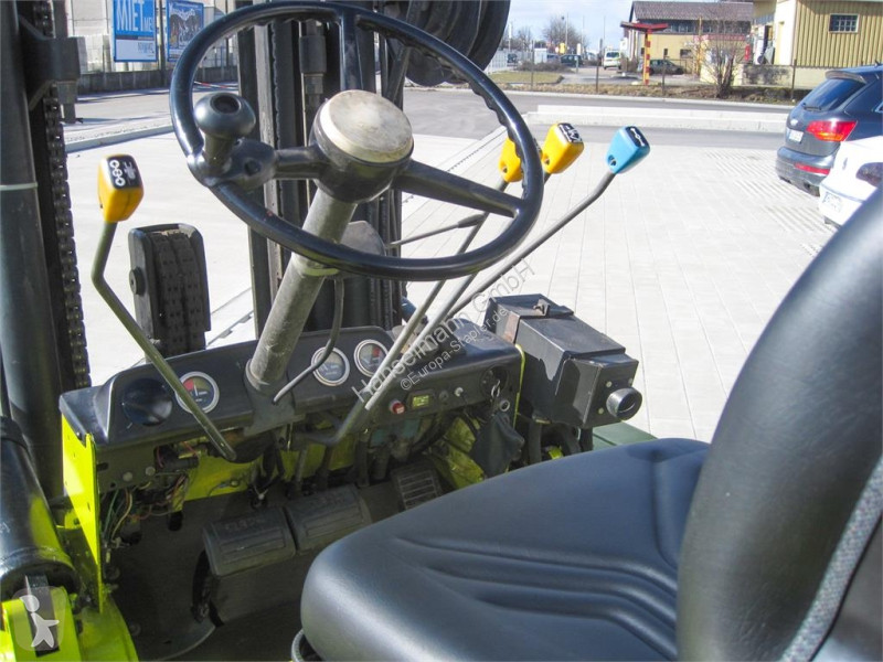 رافعة شوكية Clark C500 Y100