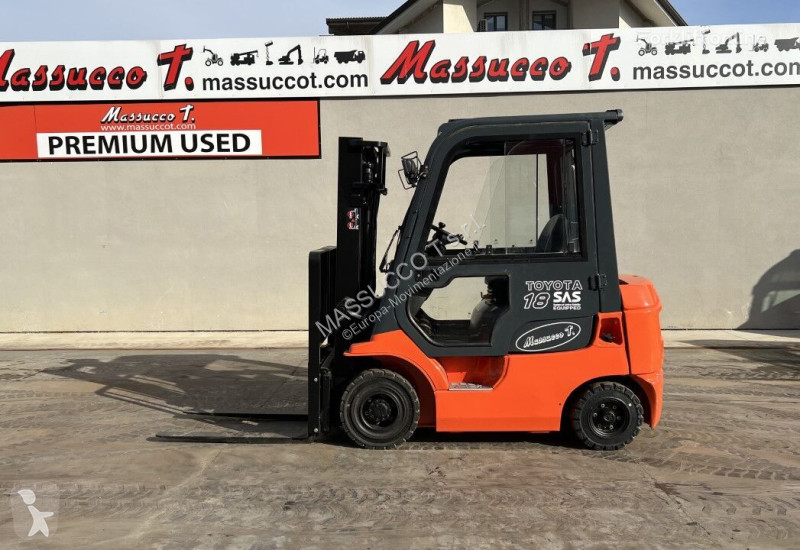 Carrello elevatore Toyota 7FDF18