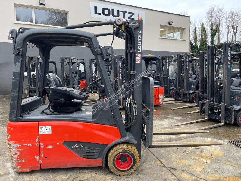 Chariot élévateur Linde E18-02