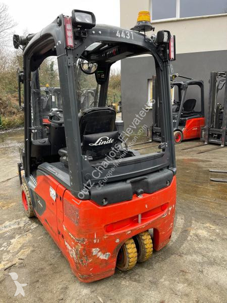 Chariot élévateur Linde  E16-02