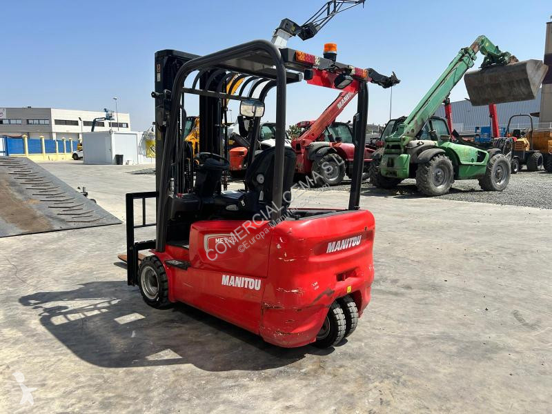 Carretilla elevadora Manitou ME320