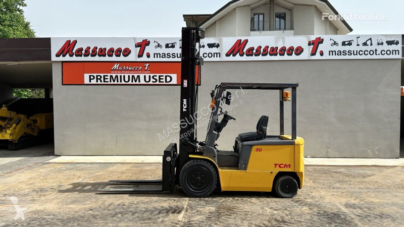 Carrello elevatore TCM FB30-7V