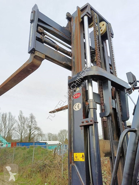 Stivuitor YTO CPCD100 10 ton heftruck diesel...