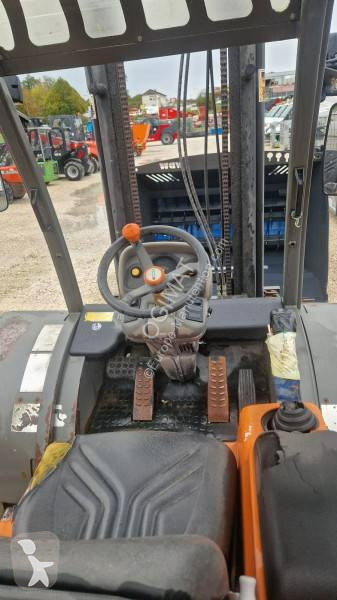 Stivuitor Ausa 2,5T tout terrain