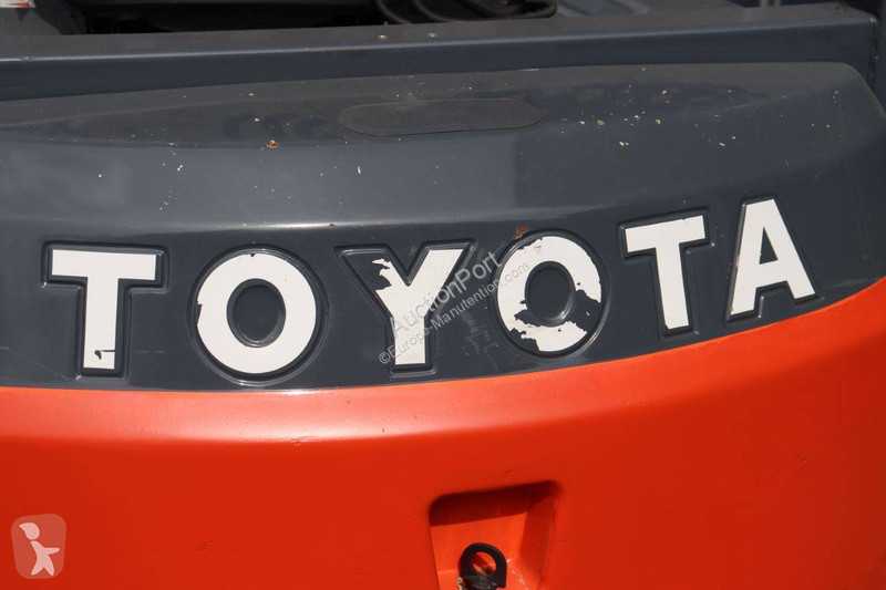 Carrello elevatore Toyota 8FBMKT25