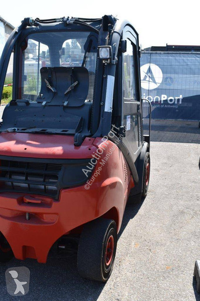 Heftruck Linde T-02