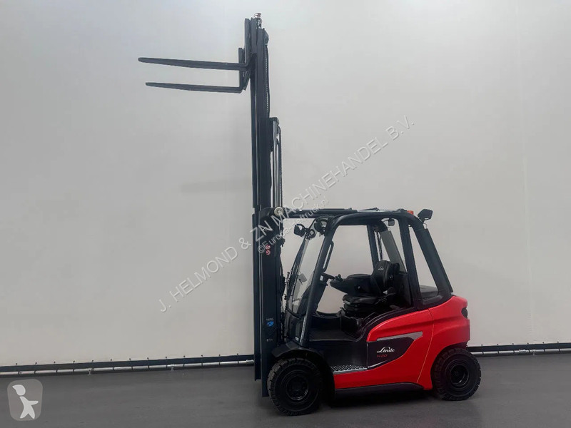 رافعة شوكية Linde 1202-01 H 20 D-01/600 DEMO