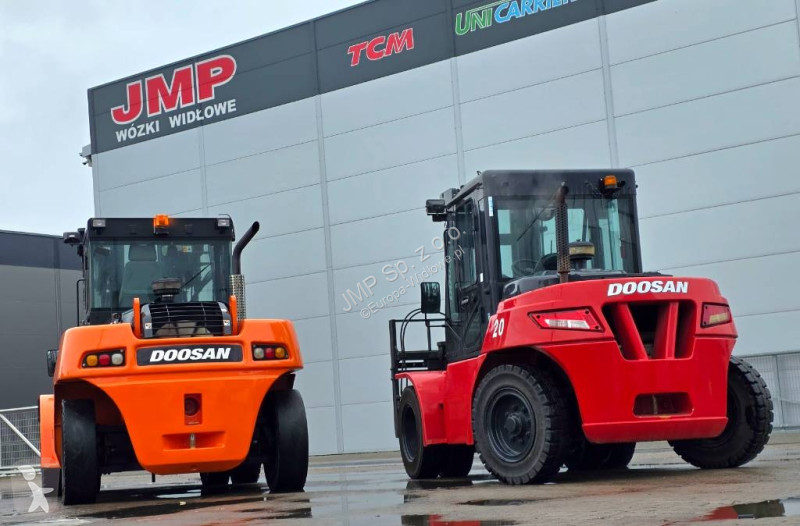 رافعة شوكية Doosan D 160 S-5