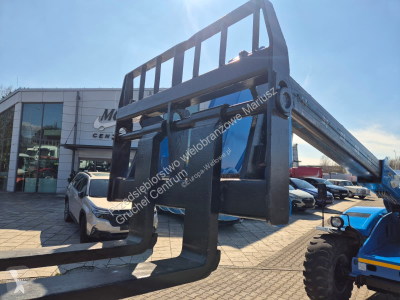 Телескопический погрузчик Genie GTH3007 / NEW...