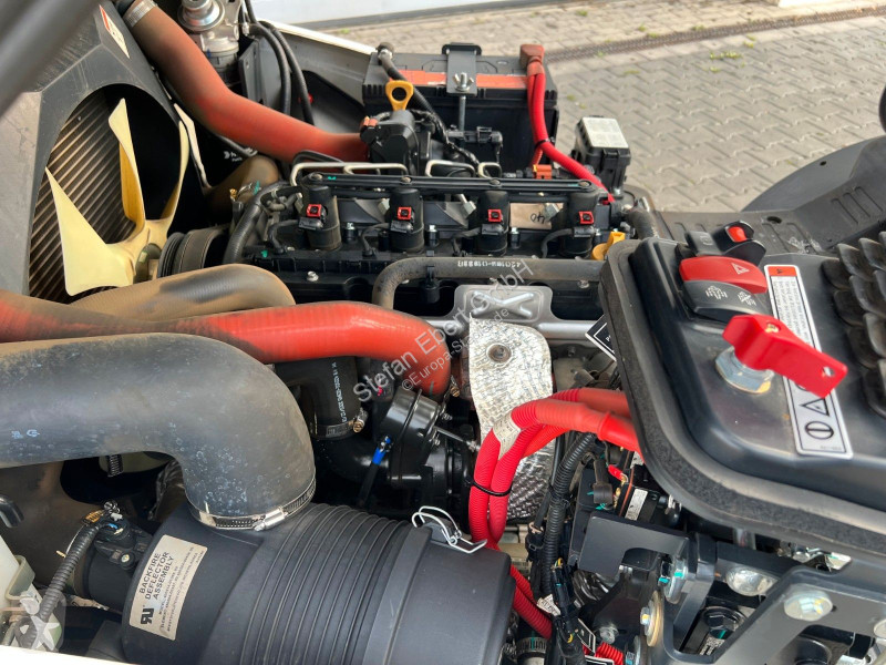 Teleskopický manipulátor Bobcat D30NXS / nur...