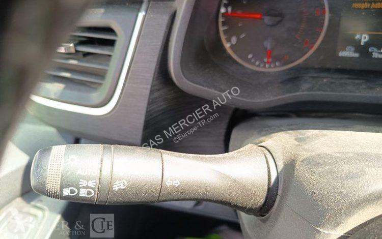Véhicule utilitaire Renault pr