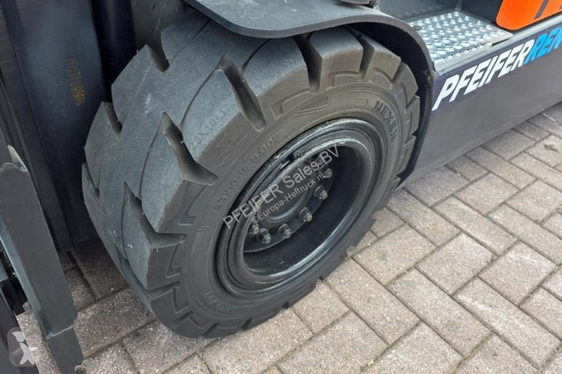 رافعة شوكية Doosan B30X-7 Plus Electric, 3 Tons...