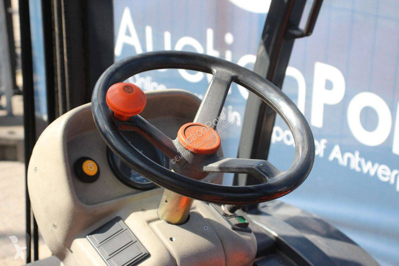 Chariot élévateur Ausa CH-150 X4