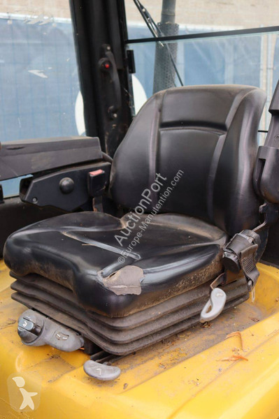 Empilhador elevador Yale E2170