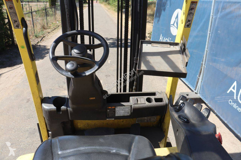 Автопогрузчик Hyster LWB