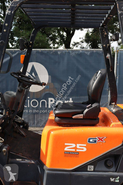 Doosan D25G Forklift